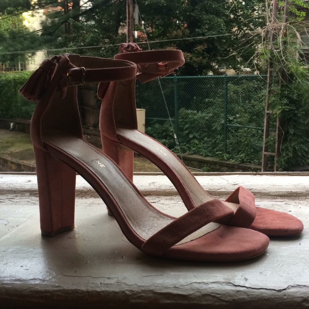 Maiden Lane pink suede heels